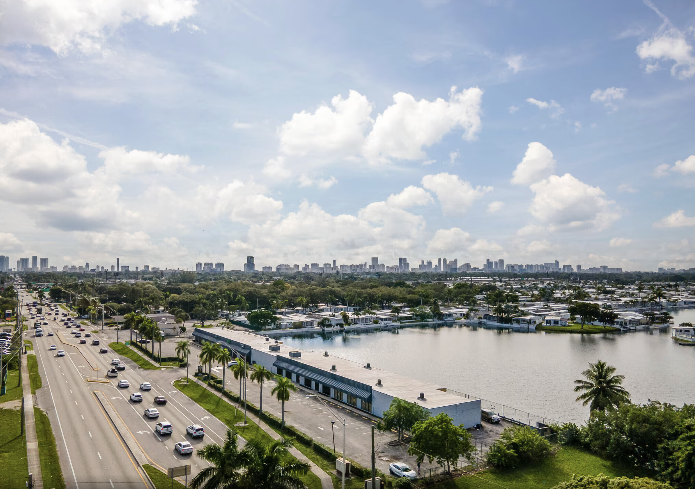 3192–3194 W Hallandale Beach Blvd