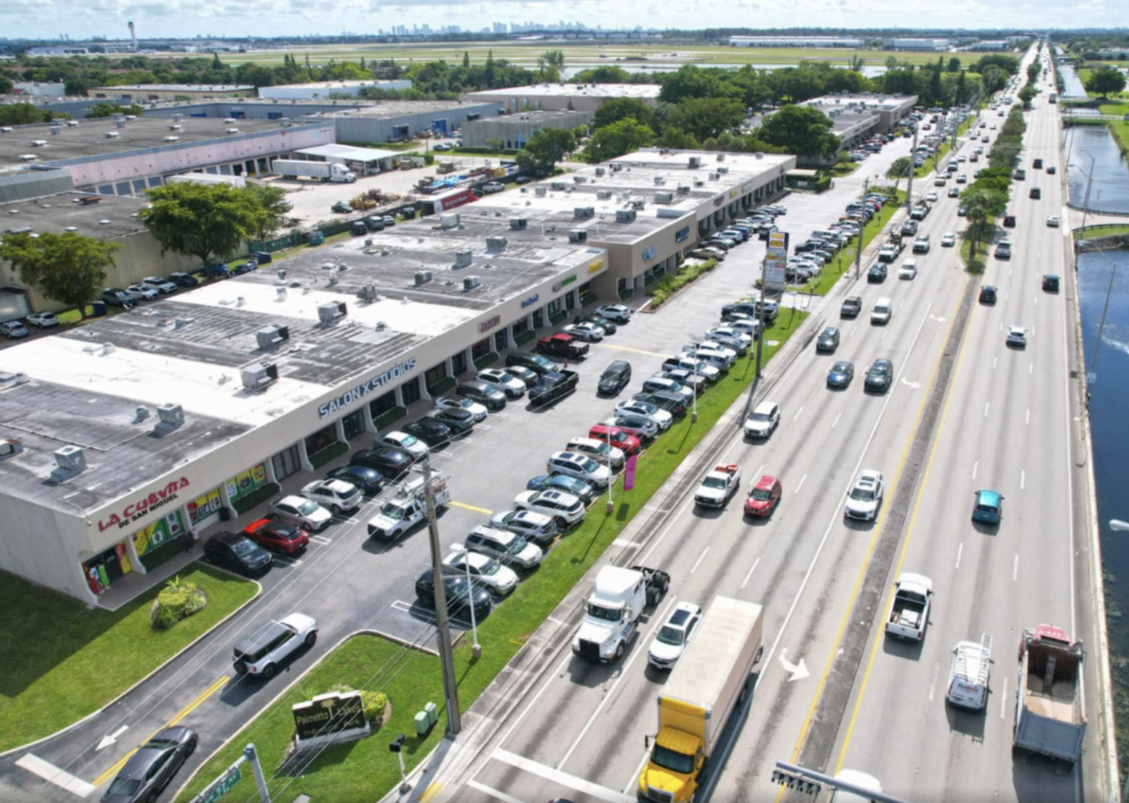 Palmetto Plaza · 15905–16095 NW 57th Ave